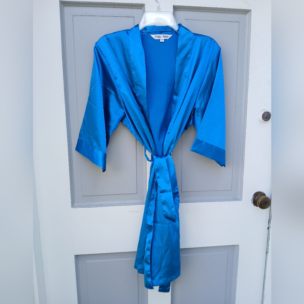 Turquoise Robe Kimono Wrap Style Size S/M NWOT